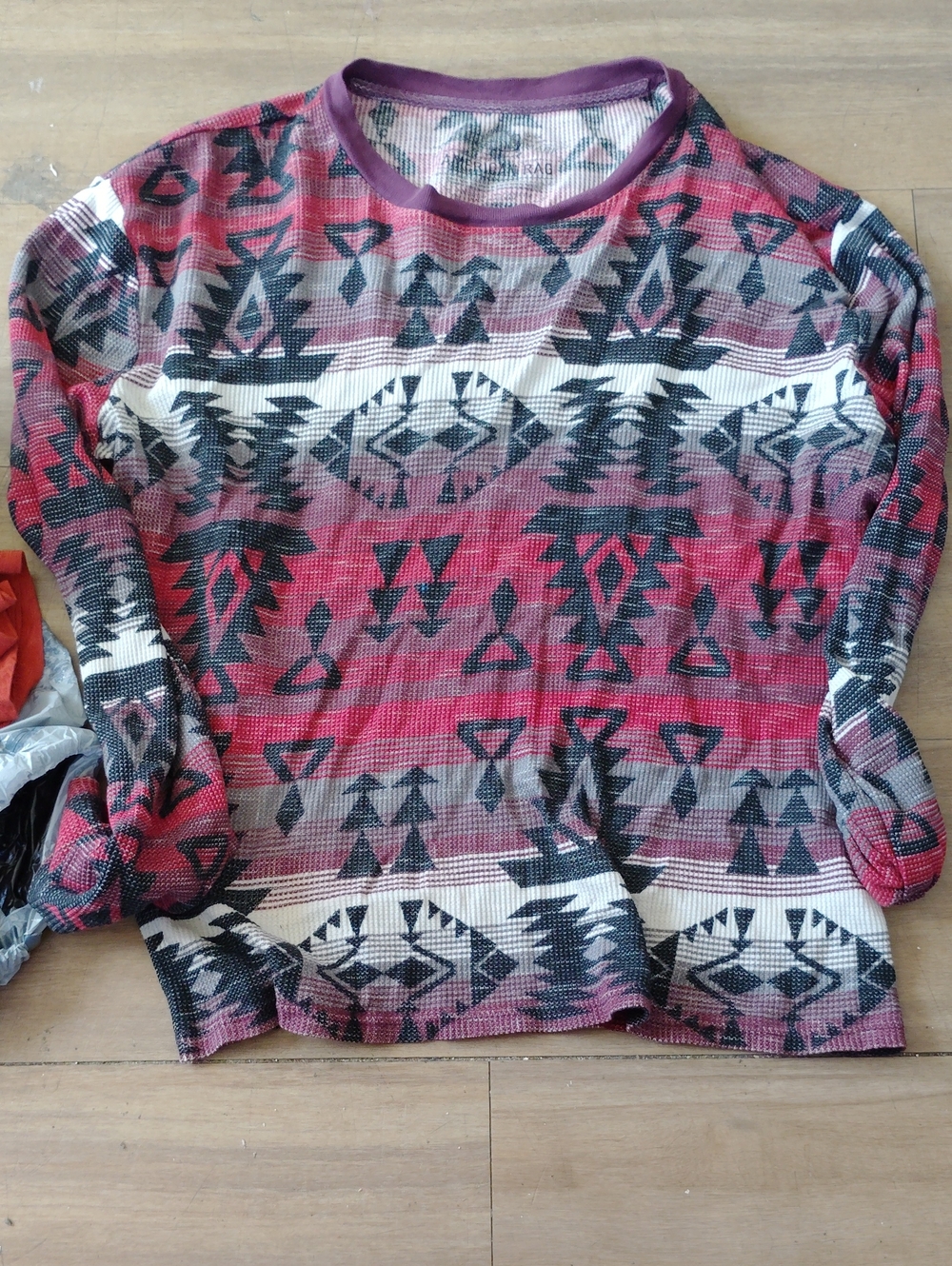 American Rag Long Sleeve Tribal Pattern Knit Tee in Red, Black, Cream Aztec M